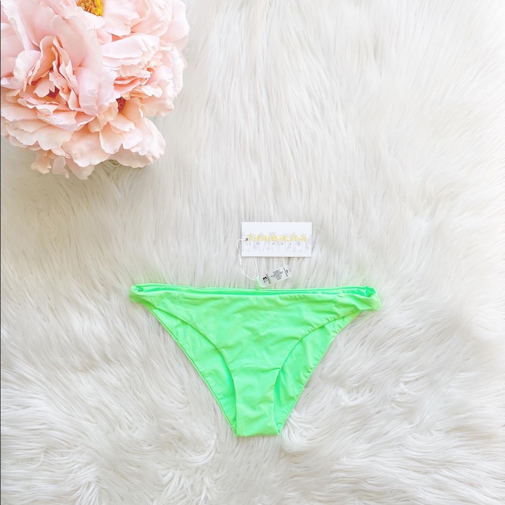 🌟SOLD🌟NWT Neon Green Bottoms